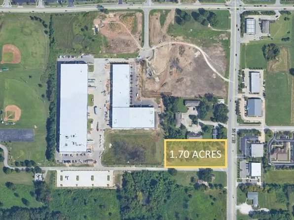 SE J St, Bentonville, AR 72712