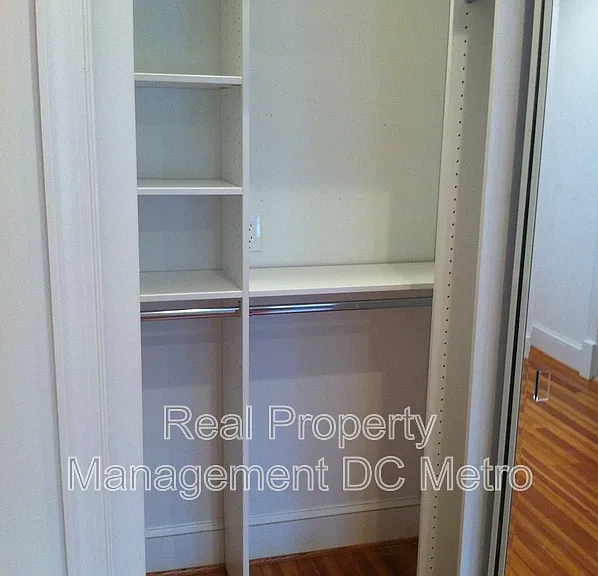 2131 Newport Pl NW #1 — Photo 9