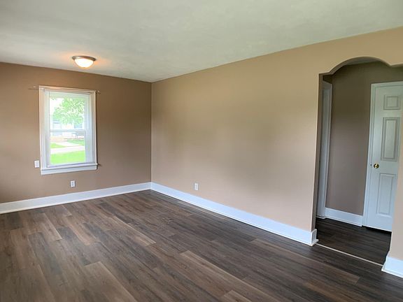 4th image of 4109A Woodbury Pike #A