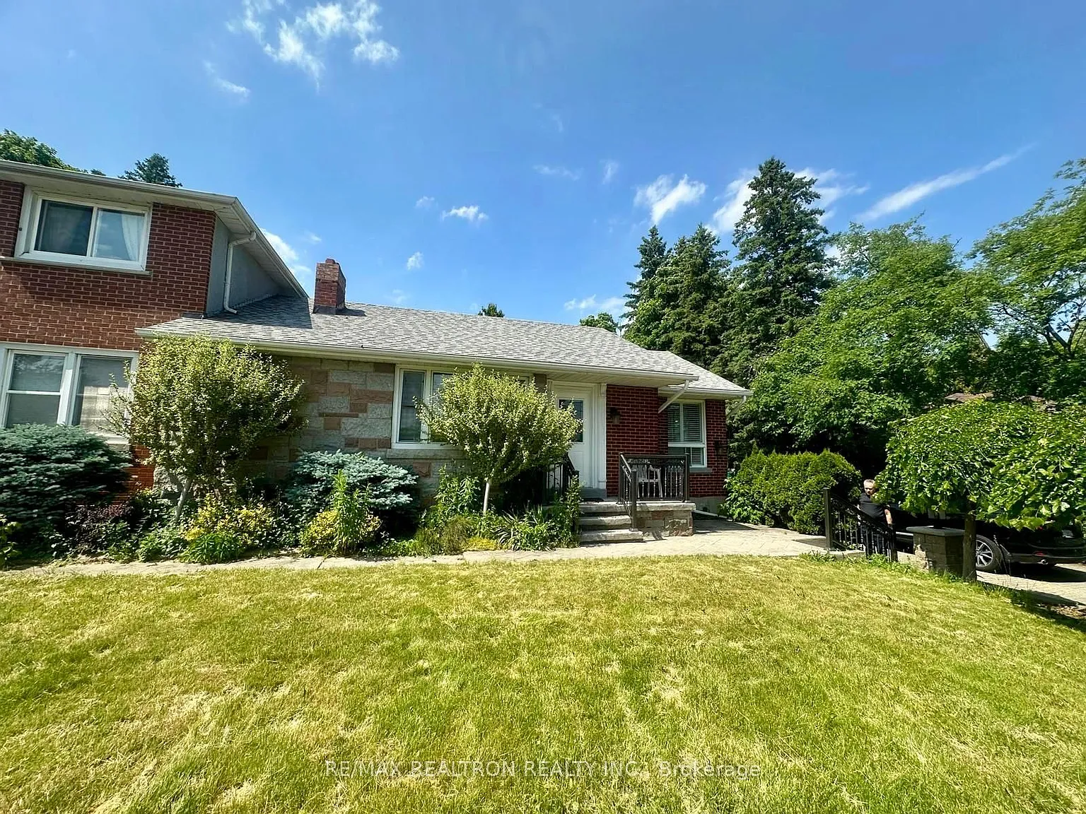 4 bed, $3,750 — Photo 3