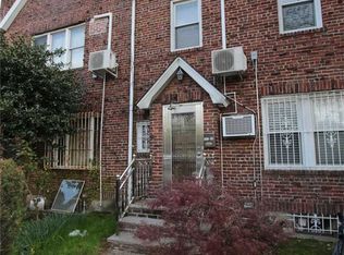 14788 Grand Central Pkwy, Jamaica, NY 11435