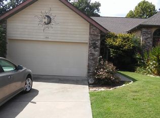 156 Eagle Pointe Dr, Branson, MO 65616