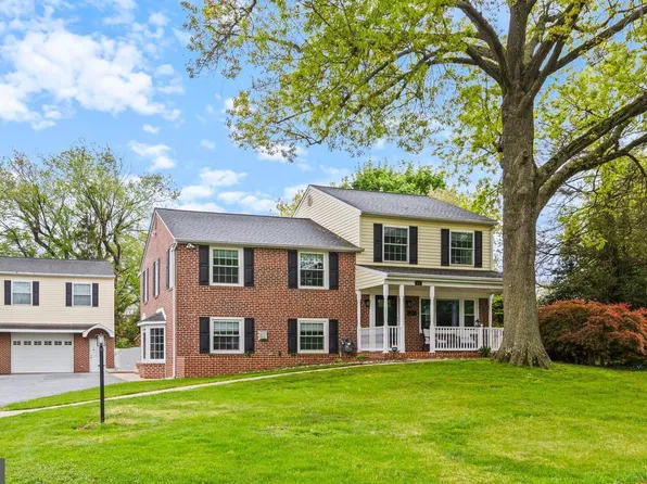108 Canterbury Dr, Wallingford, PA 19086