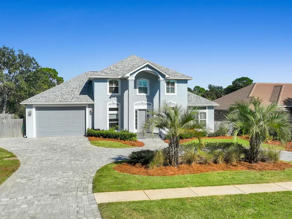 138 Country Club Dr W, Destin, FL 32541