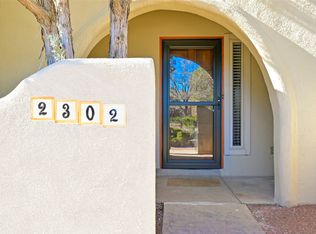 2302 Calle Pintura, Santa Fe, NM 87505