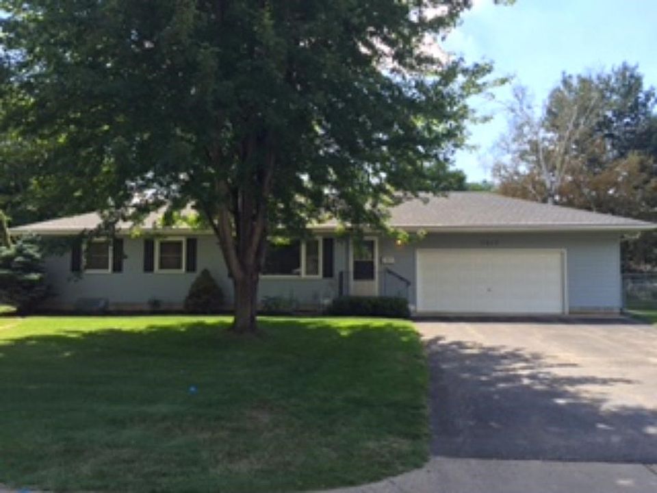1st image of 7917 Aster Dr N