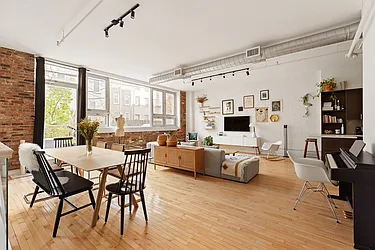 95 Lexington Avenue, #D1