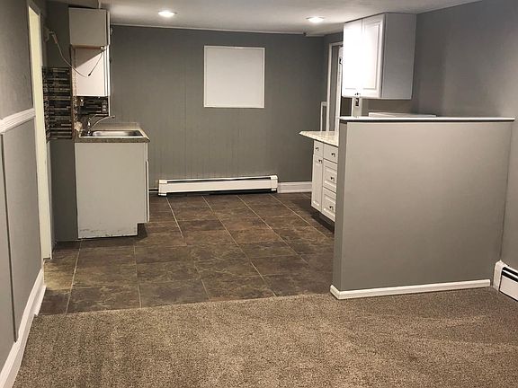 2nd image of 13 Richmond Blvd