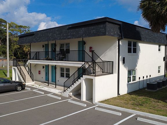 2nd image of 251 Sailfish Dr E