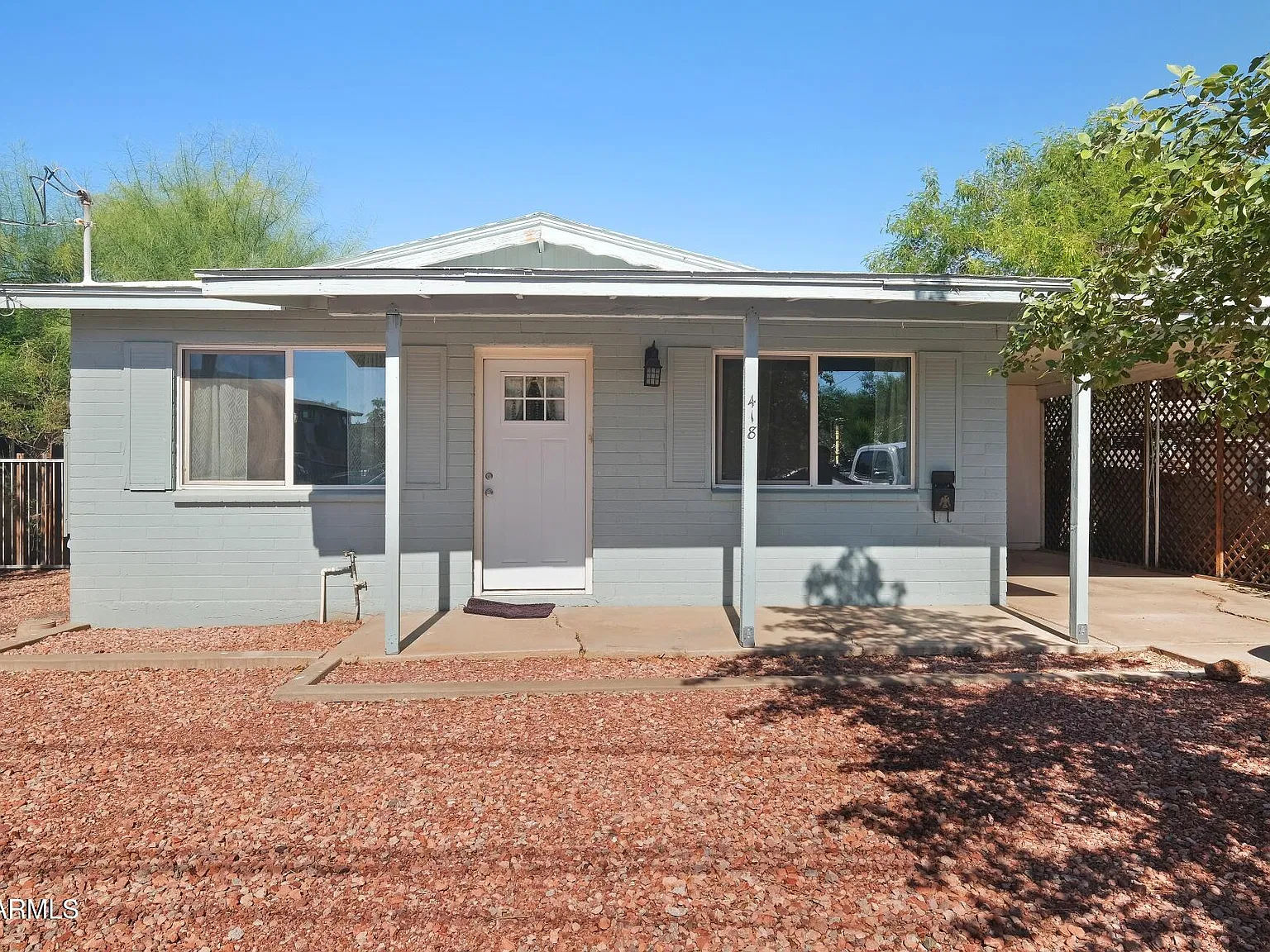 3 bed, 2.0 bath, 1092 sqft, $2,200 — Photo 1
