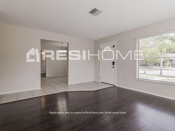 3rd image of 1880 White Sands Dr