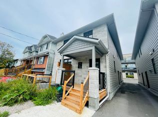681 Edison Ave #C, Ottawa, ON K2A1W2