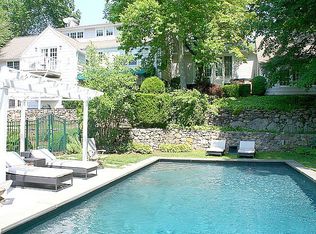 731 Hillside Rd, Fairfield, CT 06824