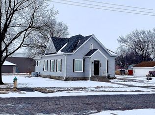 323 Campbell Ave, Clyde, KS 66938