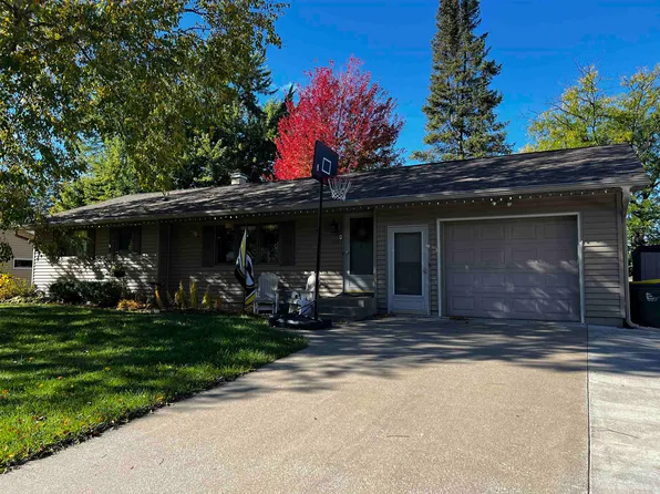 121 Randee Ave, Prairie Du Chien, WI 53821