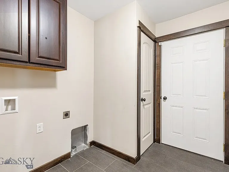 1611 Drummond Blvd — Photo 16