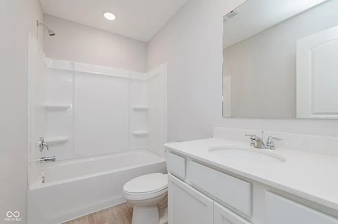 3807 Sterling Dr — Photo 18