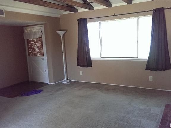 3rd image of 9060 Tuolumne Dr
