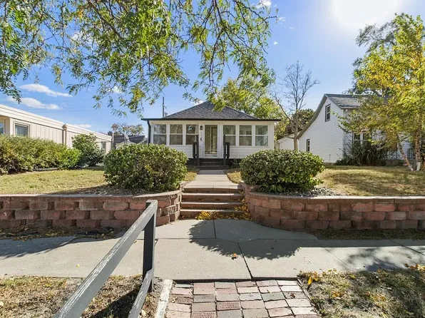 209 W Gardiner St, Valley, NE 68064