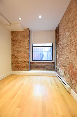 Rented by REAL New York | media 3