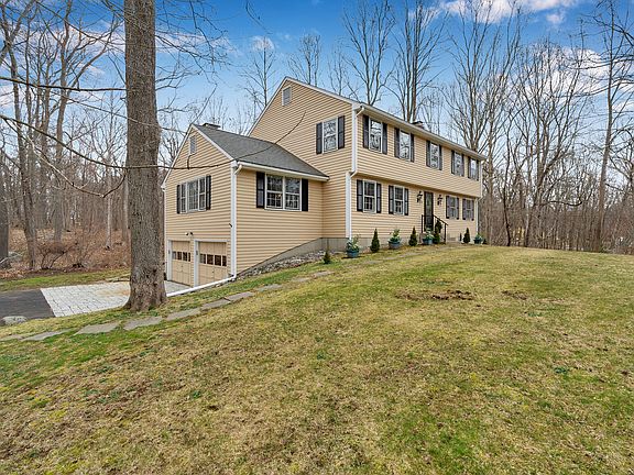 Set back with large front yard