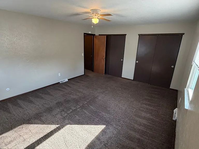 1163 Bernath Pkwy — Photo 7