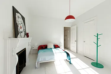 Sold by Isen & Company : Real Estate Advisors