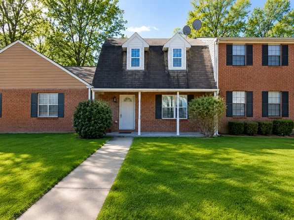 6447 River Park Dr, Riverdale, GA 30274