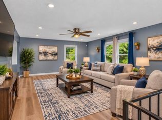 636 Squires Rd, Lexington, KY 40515