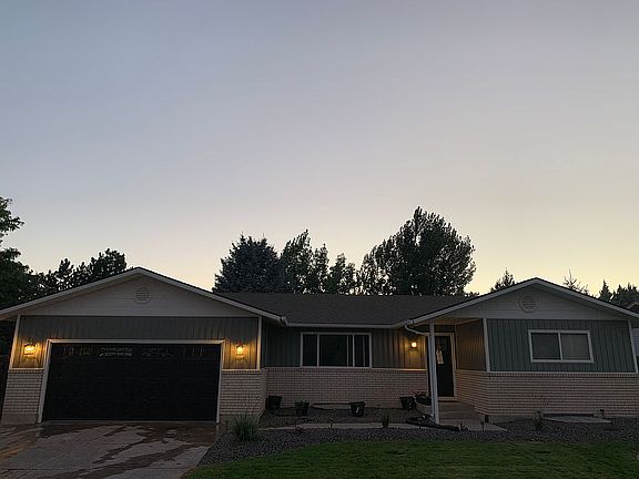 2nd image of 2308 Oak Trail Dr