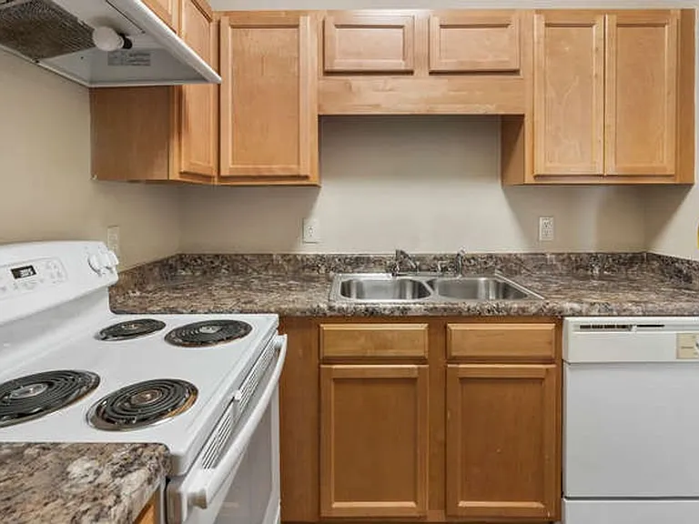 Beulah Park Apartments — Photo 3