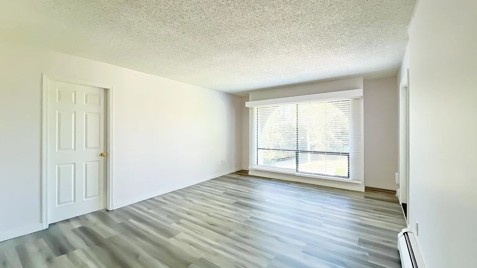 1945 Woodway Pl #416 photo 1