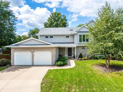 3729 Deer Springs Dr, Bettendorf, IA, 52722