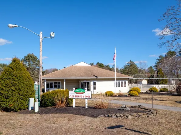 2 Sagamore Lane, Rochester, NH 03867