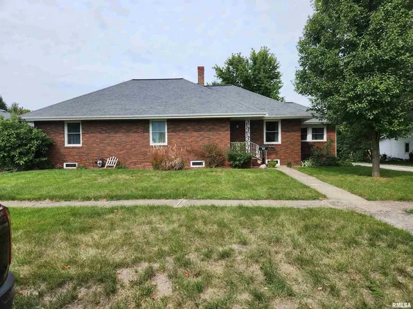 317 W Palace Row, Geneseo, IL 61254