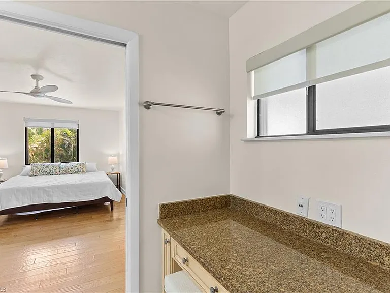 324 Waterleaf Ct — Photo 22
