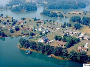 1726 Doc Terry Rd, Dandridge, TN 37725