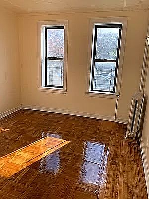 4th image of 1325 Eastern Pkwy #8B