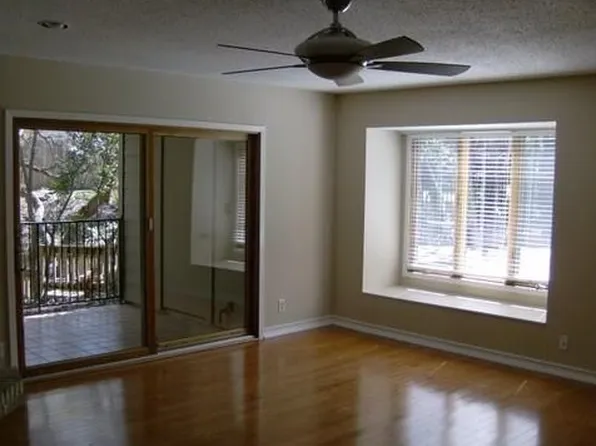 1135 Barton Hills Dr APT 103, Austin, TX 78704