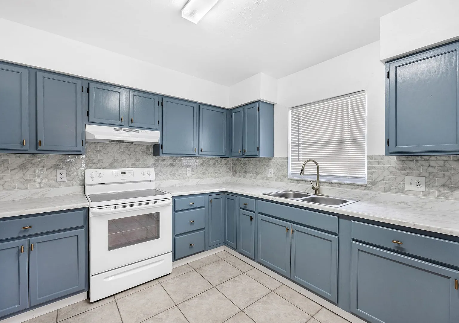 Two Bedroom Duplex in Bonita Springs — Photo 1