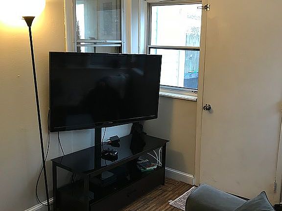 Bonus tv room