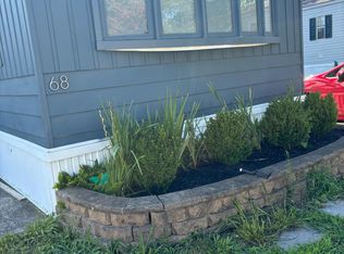 68 Colonial Dr, Waterford Works, NJ 08089