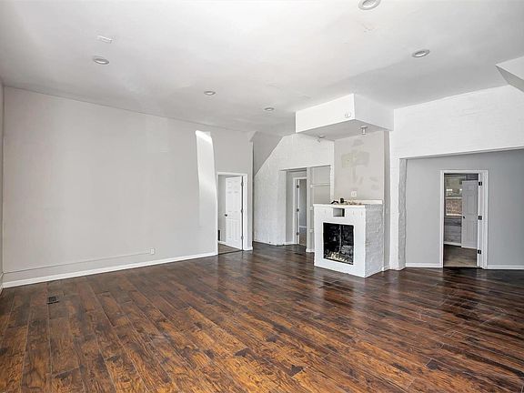 2nd image of 3256 Ohio Ave