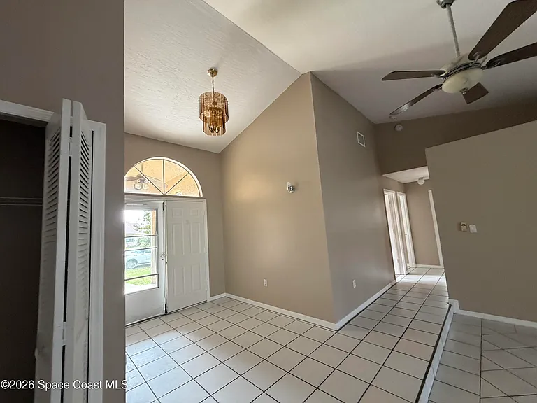1337 Helvenston St NW — Photo 3