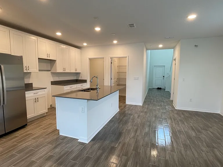 1308 Sand Trap Ct — Photo 8