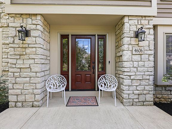 3rd image of 4606 Bridle Path Ln