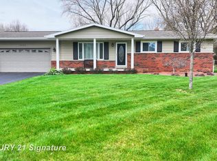 5405 River Ridge Dr, Flushing, MI 48433