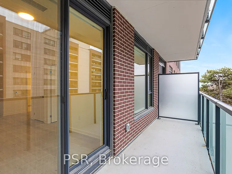 4365 Bloor St W #528 — Photo 16