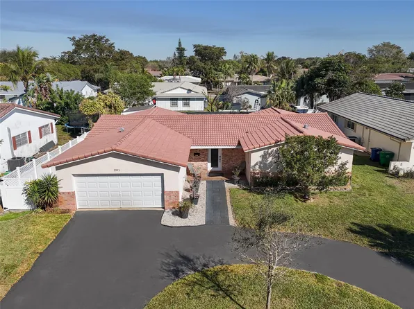 3971 NW 108th Avenue, Coral Springs, FL 33065