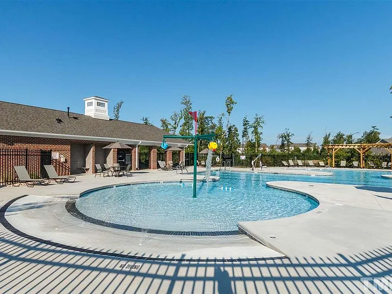 1207 Falling Rock Pl — Photo 27